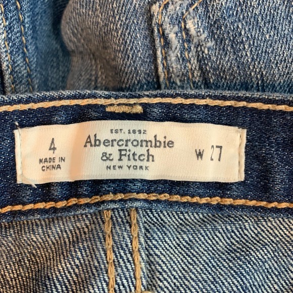 Abercrombie & fitch distressed roll cuff jean shorts 4 - Picture 5 of 6